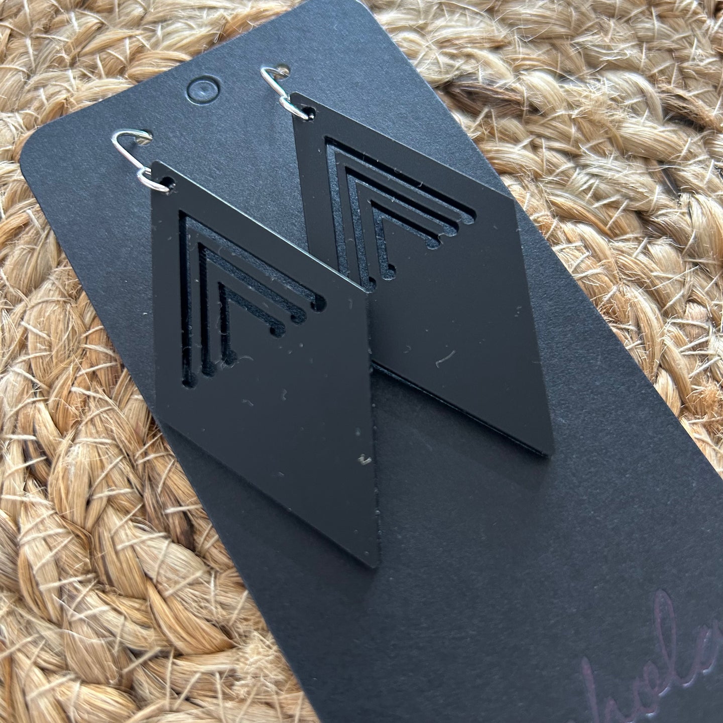 Nichola Earrings - Tino Taimana / Black
