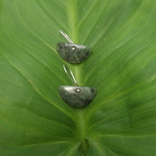 Load image into Gallery viewer, Pounamu - Tamatea Āio Earrings
