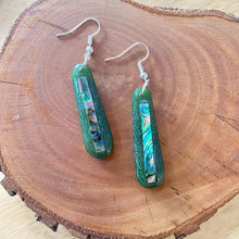 Load image into Gallery viewer, Pounamu - Roimata Paua Earrings
