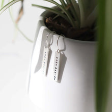 Load image into Gallery viewer, Mana Wahine Earrings Silver
