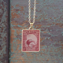 Load image into Gallery viewer, Kiwi – 1935 Pictorial Stamp Necklace
